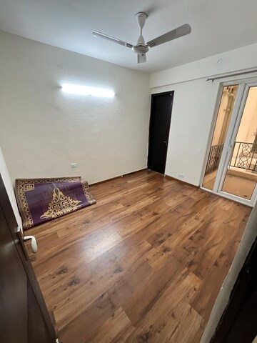 Bedroom in 3 BHK Builder Floor at Signature Global Park 4 and 5, Sohna Sector 36 – for Rent