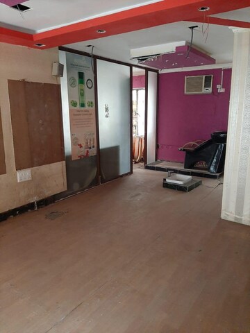 Room in  Office Space in IT/SEZ at Gariahat – for Rent