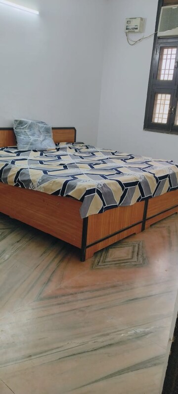 Bedroom in 1 BHK Builder Floor at Sushant Lok I – for Rent