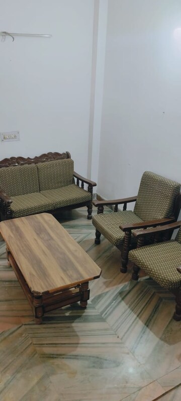 Living Room in 1 BHK Builder Floor at Sushant Lok I – for Rent
