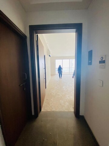 Room in 3 BHK Apartment at Experion Windchants, Sector 112 – for Rent