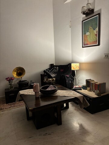 3 BHK Builder Floor For Rent in Saket