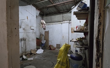 Shop For Rent in Golpark
