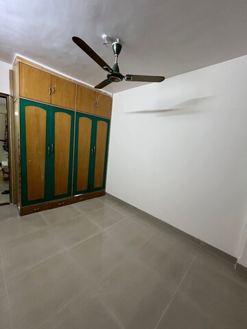Room in 2 BHK Apartment at Raj Precious Residency, Kamothe – for Rent