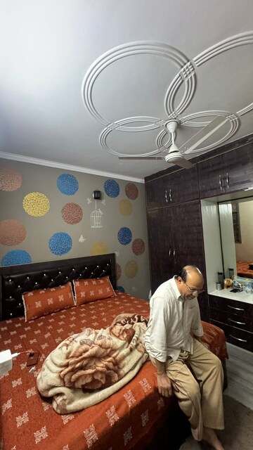 Bedroom in 2.5 BHK Apartment at Mohan Garden – for Sale