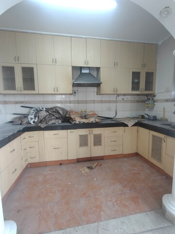 3 BHK Apartment For Rent in Unitech Sunbreeze Towers, Vaishali Sector 5