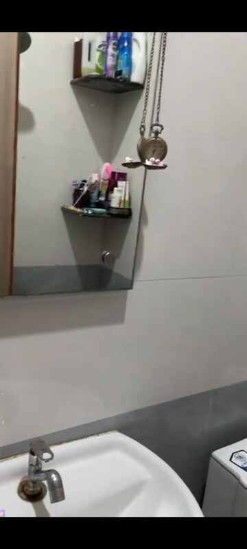 Furnished Amenities in 1 RK Builder Floor at Sushant Lok I – for Rent