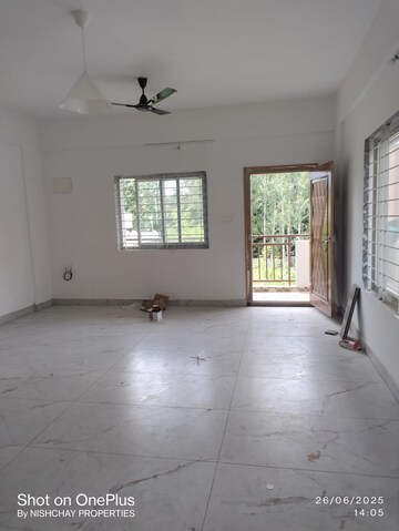 Living Room in 2 BHK Apartment at Kothanur – for Rent