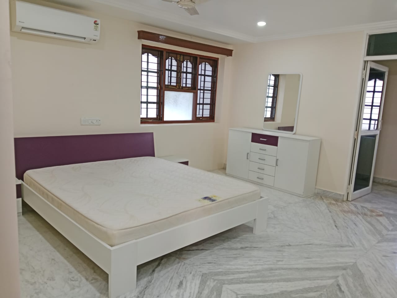 2.5 BHK Apartment For Sale in Shree Shyam Property