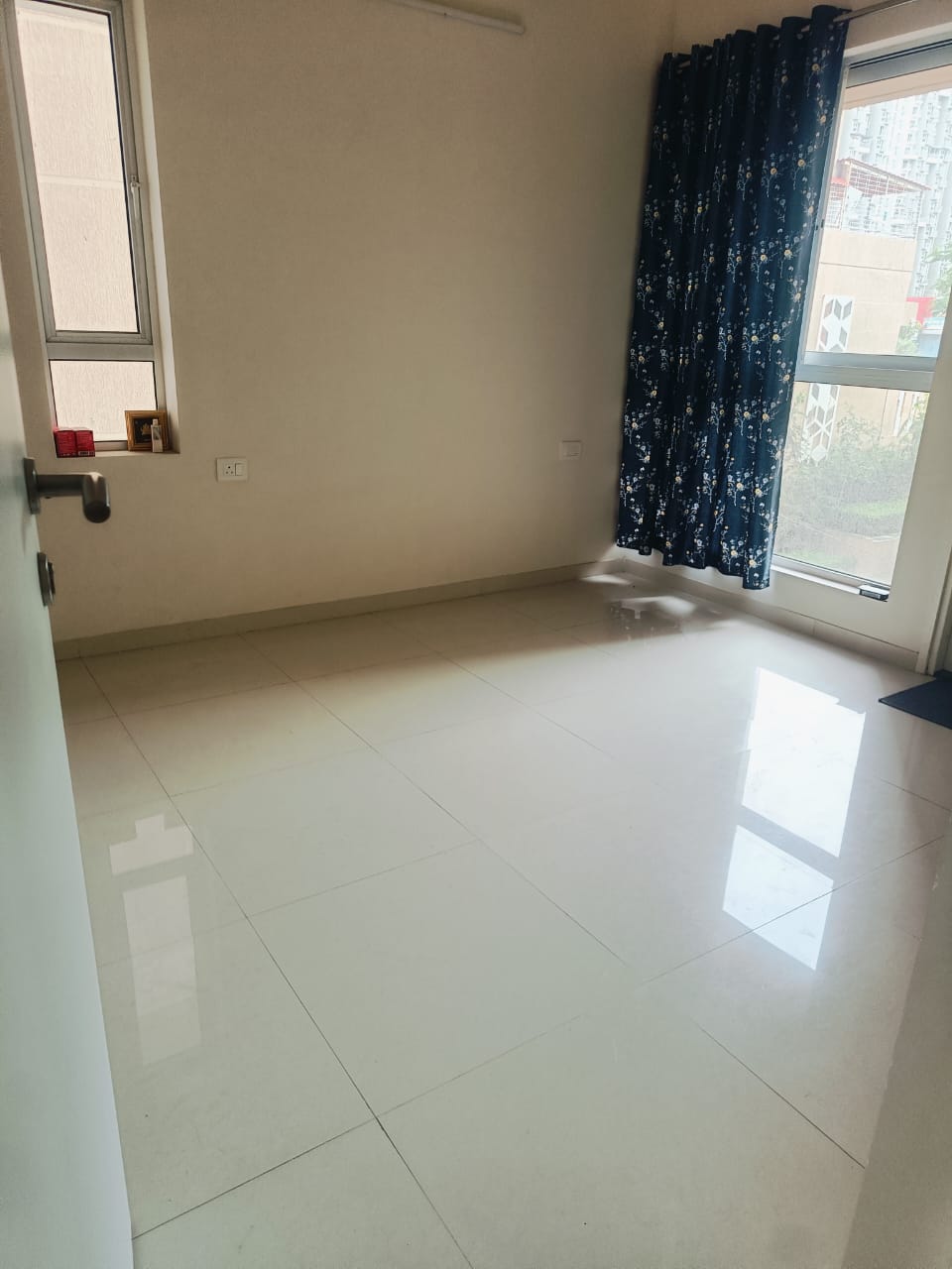 2.5 BHK Apartment For Sale in Shree Shyam Property