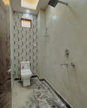 Bathroom in 1.5 BHK Builder Floor at Sector 12 Greater Noida – for Sale