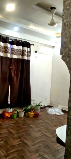 Master Bedroom in 3 BHK Builder Floor at Chattarpur – for Sale