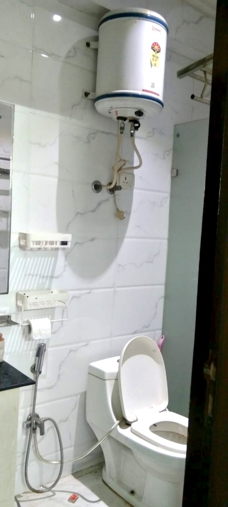 Bathroom, chattarpur 3 Bedroom 140 Sq.Yd. Builder Floor In Chattarpur Delhi 8877397