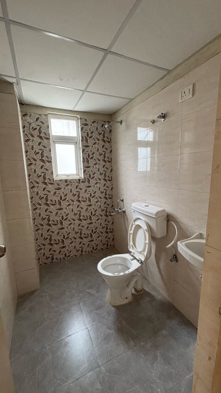 Bathroom, advitya-homes 2 Bedroom 615 Sq.Ft. Apartment In Sector 143 Faridabad 8876550