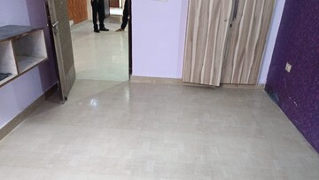 Room in 2 BHK Builder Floor at Vaishali Sector 6 – for Sale