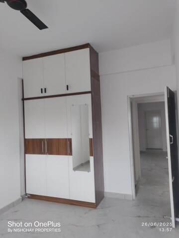 Bedroom in 2 BHK Apartment at Kothanur – for Rent