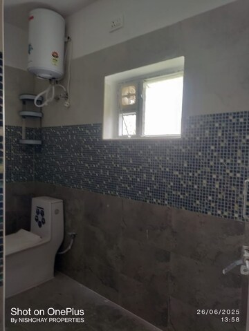 Bathroom in 2 BHK Apartment at Kothanur – for Rent