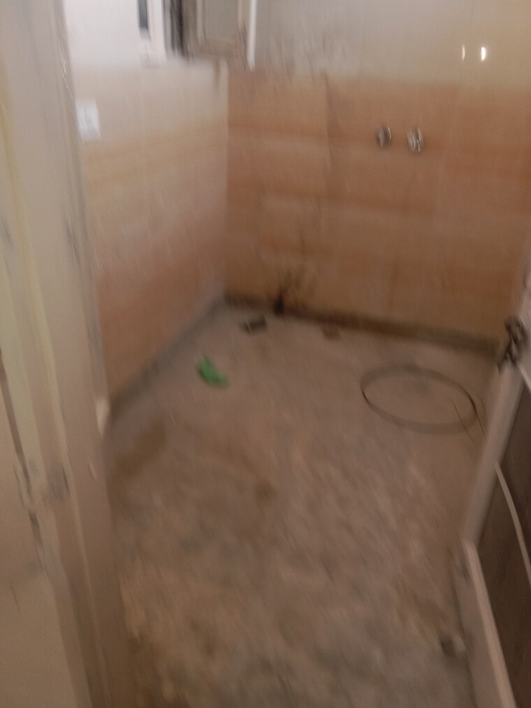 Bathroom, dhakoli 3 Bedroom 900 Sq.Ft. Apartment In Dhakoli Zirakpur 8877264