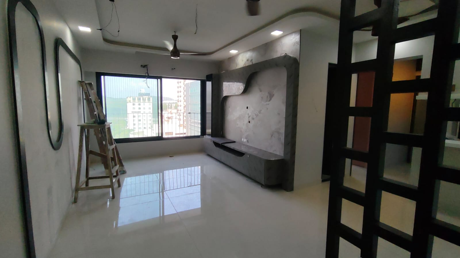 2 BHK + Pooja Room Apartment For Rent in Goregaon East