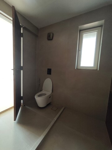 Bathroom in 4 BHK Apartment at Chembur – for Sale
