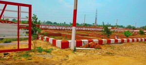  Plot – Exterior View View at Kanpur Road - for Sale