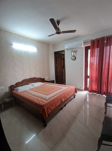 2 BHK Apartment For Rent in Eros Kenwood Tower, Sector 39
