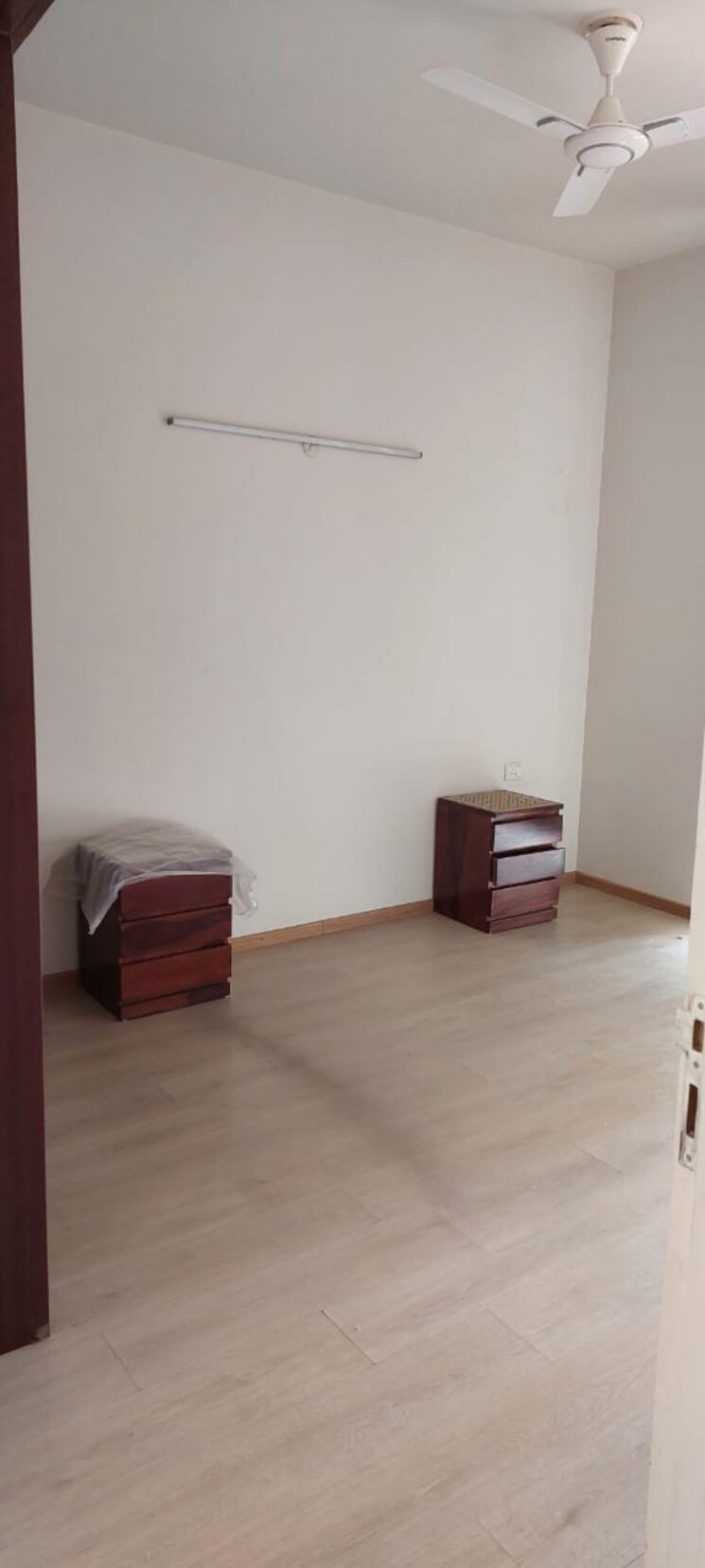 Room, ireo-victory-valley 3 Bedroom 2452 Sq.Ft. Apartment In Sector 67 Gurgaon 8877343