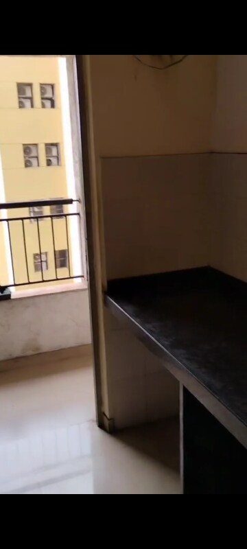 Room in 2.5 BHK Apartment at Lodha Casa Bella Gold, Dombivli East – for Rent