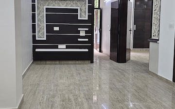 3 BHK Builder Floor For Rent in Niti Khand I