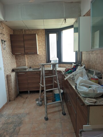 Kitchen in 4 BHK Apartment at Eros Kenwood Tower, Sector 39 – for Rent