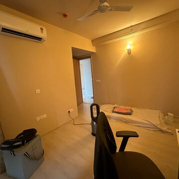Bedroom in 2 BHK Apartment at M3M Heights, Sector 65 – for Rent