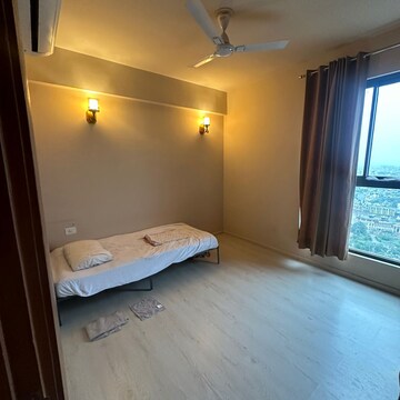 Bedroom in 2 BHK Apartment at M3M Heights, Sector 65 – for Rent