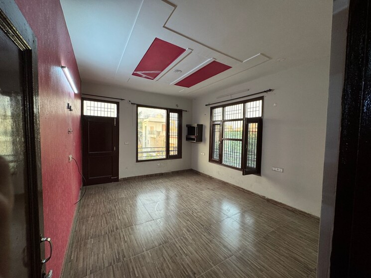 Room, dhakoli 2 Bedroom 900 Sq.Ft. Apartment In Dhakoli Zirakpur 8877400