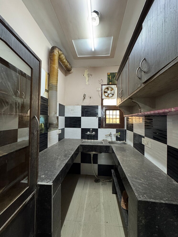 Kitchen, dhakoli 2 Bedroom 900 Sq.Ft. Apartment In Dhakoli Zirakpur 8877400