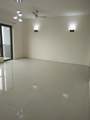 Room in 3 BHK Apartment at Dhoot Time Residency, Sector 63 – for Sale