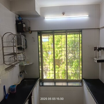  2 BHK Apartment at Kandivali East – for Rent