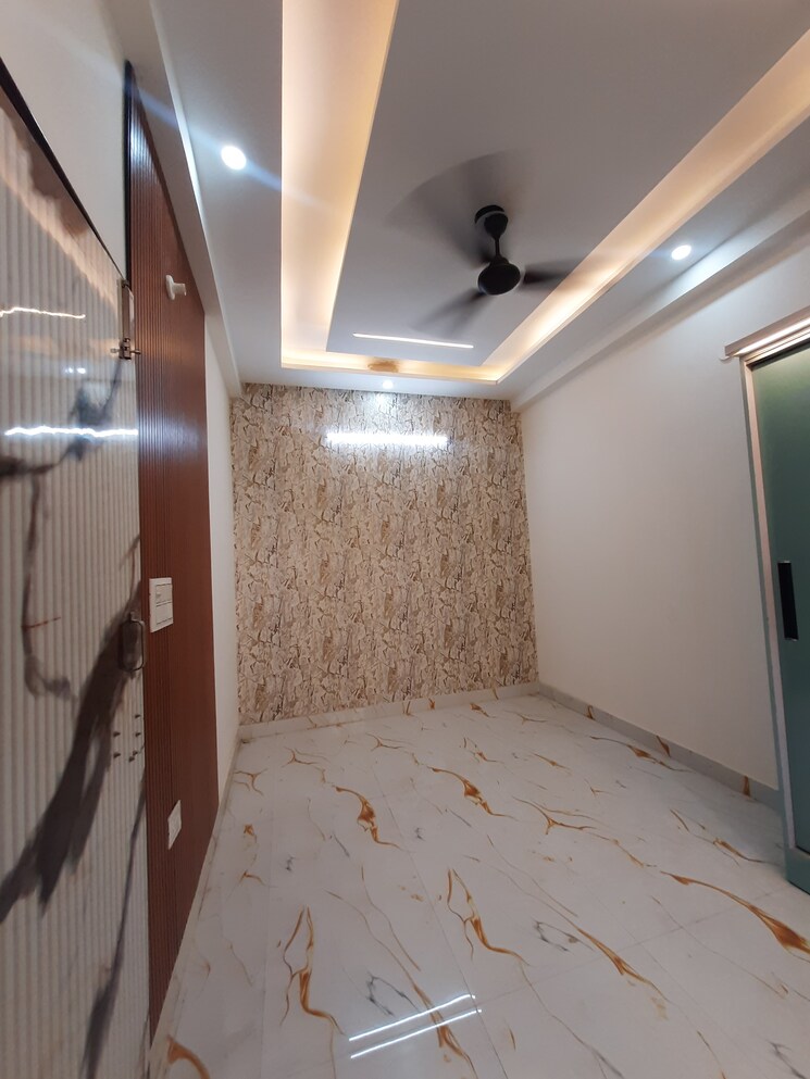 Room, ankur vihar 1 Bedroom 450 Sq.Ft. Builder Floor In Ankur Vihar Delhi 8877438