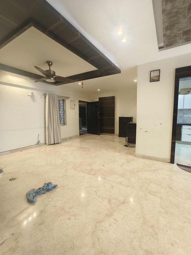 Room, hsr layout 3 Bedroom 2000 Sq.Ft. Builder Floor In Hsr Layout Bangalore 8877522