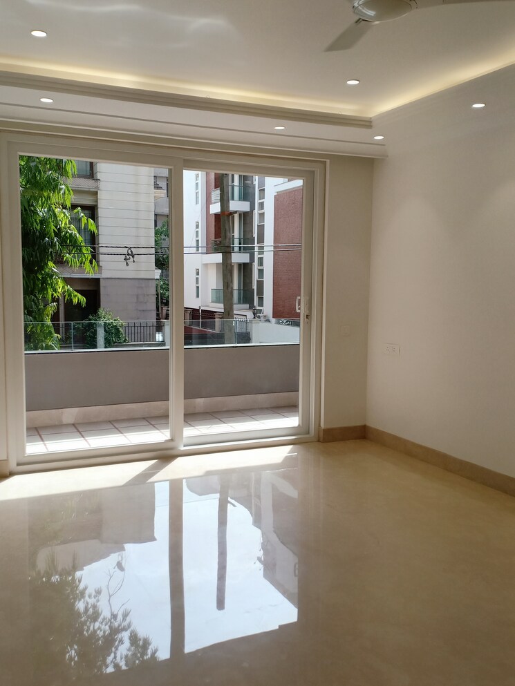 Room, boutique-residential-apartments-d-6-4 4 Bedroom 5400 Sq.Ft. Apartment In Vasant Vihar Delhi 8877500