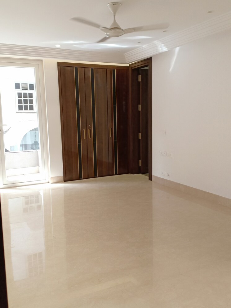 Room, boutique-residential-apartments-d-6-4 4 Bedroom 5400 Sq.Ft. Apartment In Vasant Vihar Delhi 8877500