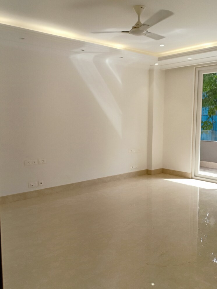 Room, boutique-residential-apartments-d-6-4 4 Bedroom 5400 Sq.Ft. Apartment In Vasant Vihar Delhi 8877500