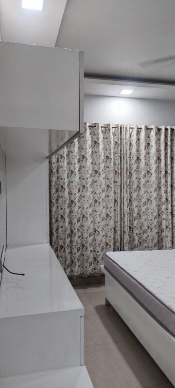 Living Room in 3 BHK Apartment at Raheja Sherwood, Goregaon East – for Rent