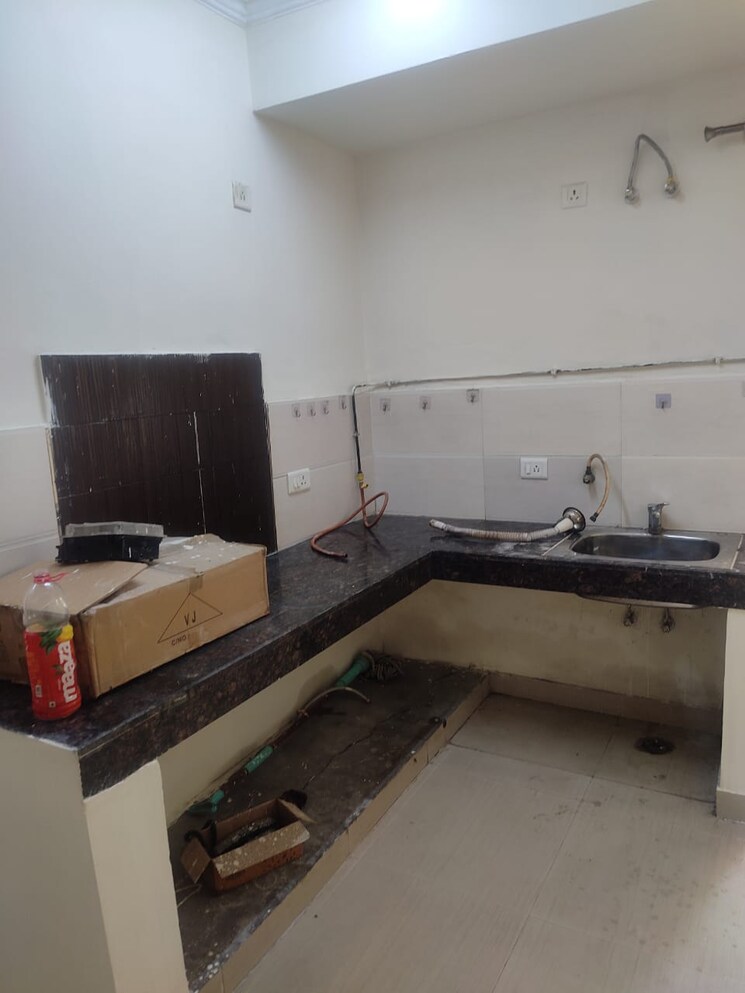 Kitchen, paramount-floraville 2 Bedroom 1045 Sq.Ft. Apartment In Sector 137 Noida 8877535