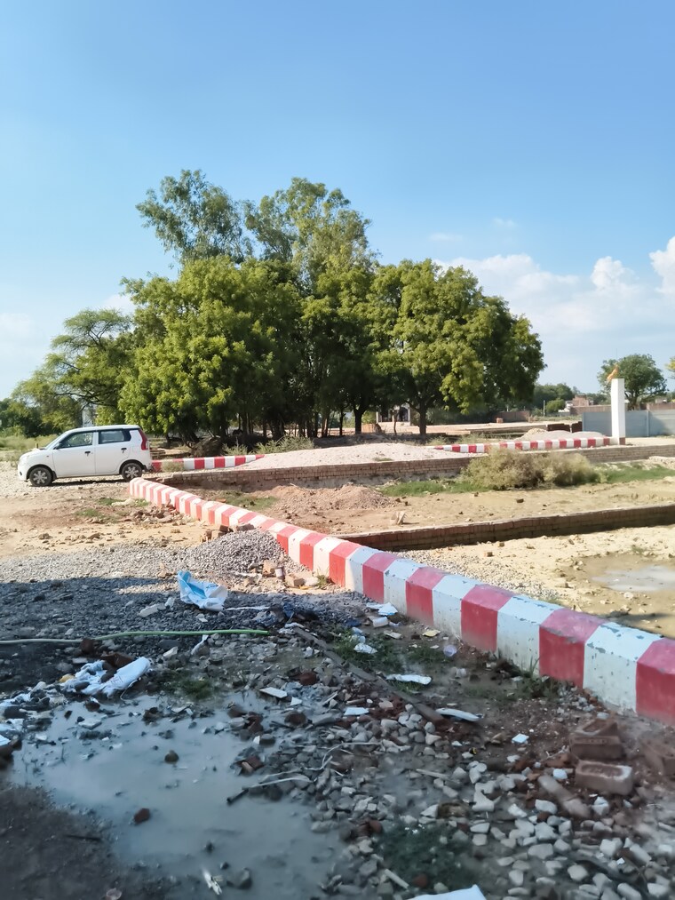 undefined, sarojini nagar  1000 Sq.Ft. Plot In Sarojini Nagar Lucknow 8877607