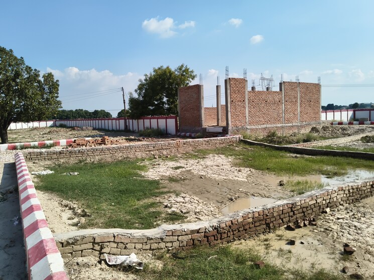 undefined, sarojini nagar  1000 Sq.Ft. Plot In Sarojini Nagar Lucknow 8877607