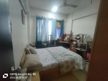 Bedroom in 2 BHK Apartment at Lake Florence, Powai – for Rent