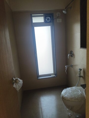 Room in 1 BHK Apartment at Vaibhavlaxmi Peak 25, Vikhroli East – for Sale
