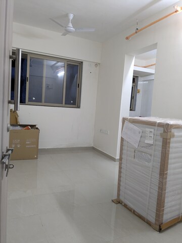 Room in 1 BHK Apartment at Satellite Garden, Goregaon East – for Rent