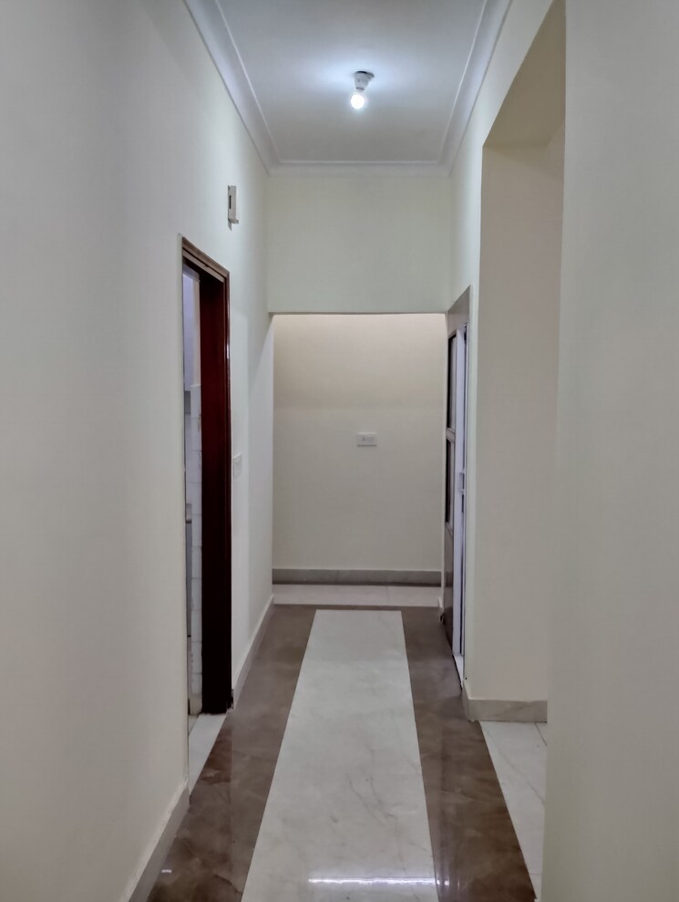 undefined, sector 14 3 Bedroom 3150 Sq.Ft. Independent House In Sector 14 Faridabad 8877677