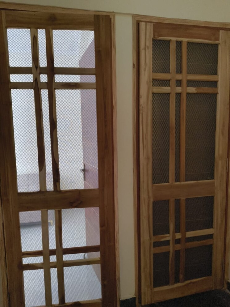 Room, sahastradhara road 2 Bedroom 1508 Sq.Ft. Builder Floor In Sahastradhara Road Dehradun 8877667